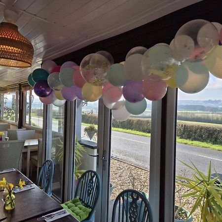 The Flying Fish Stables Hotel Ilminster Exterior photo