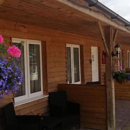 The Flying Fish Stables Hotel Ilminster Exterior photo
